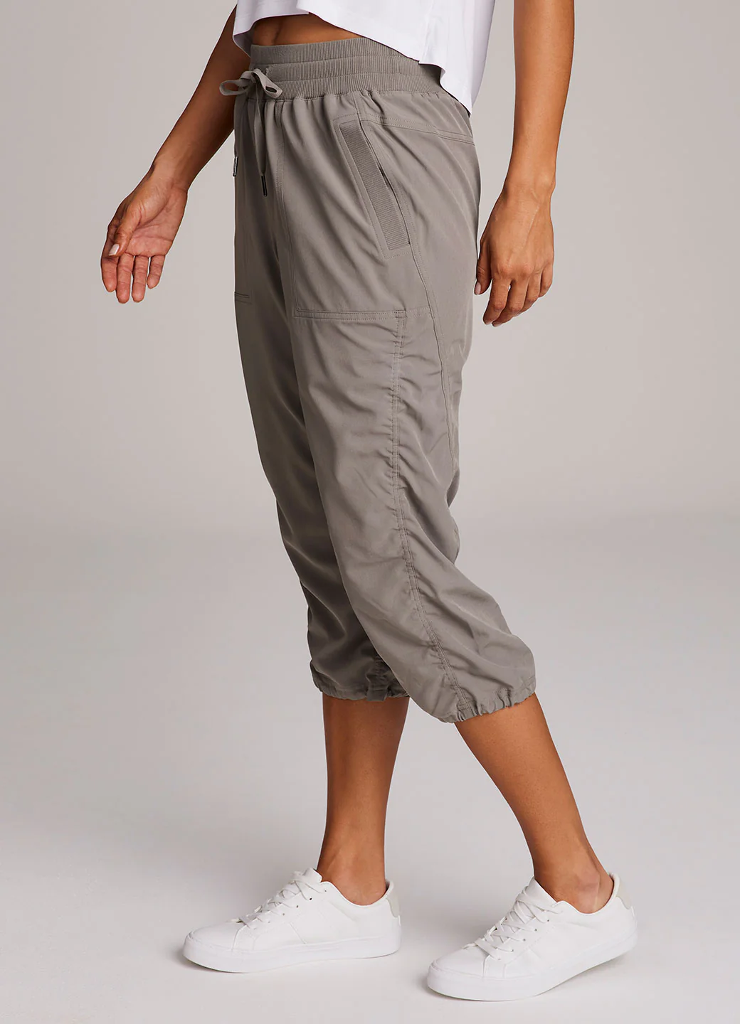 City Stretch Lumen Capri - Image 15