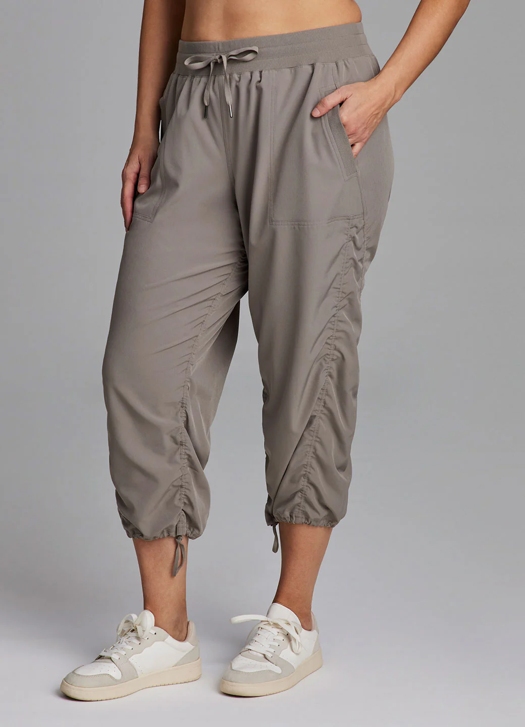Plus City Stretch Lumen Capri - Image 17