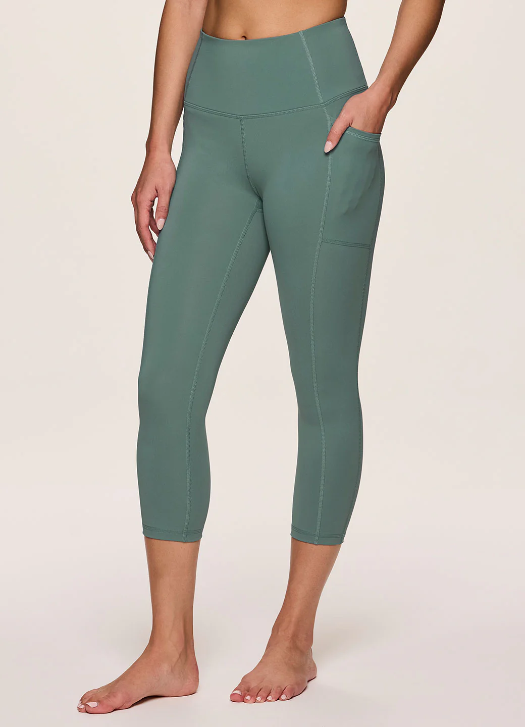 Tech Flex Ultra Hold Capri - Image 27
