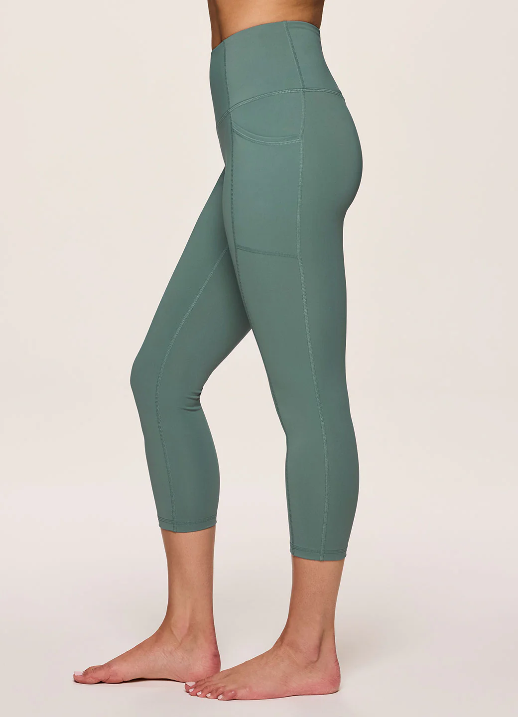 Tech Flex Ultra Hold Capri - Image 28